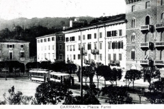 bl piazza Farini col tram